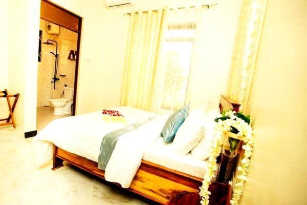 Safi House Bed & Breakfast Boma la Ngombe Luaran gambar
