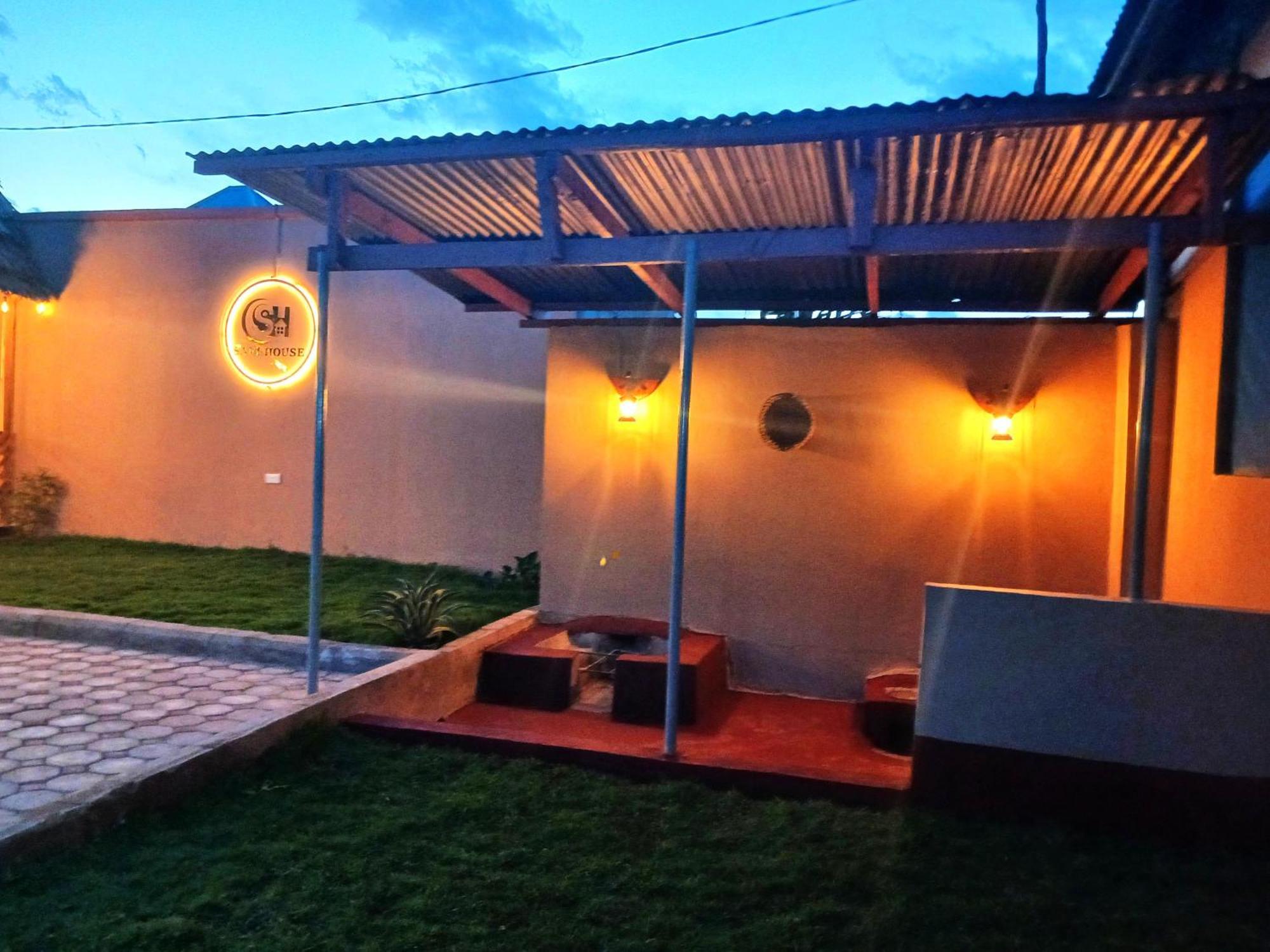 Safi House Bed & Breakfast Boma la Ngombe Luaran gambar